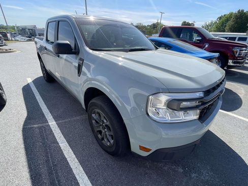 Used 2023 Ford Maverick XLT w/ Equipment Group 300A Standard image 14