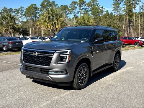 New 2026 Nissan Armada Platinum image 3