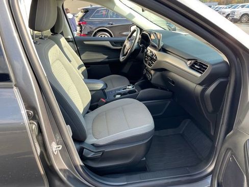 Certified 2022 Ford Escape SE w/ Convenience Package image 41