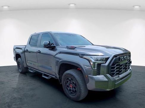 Used 2025 Toyota Tundra TRD Pro w/ Tow Tech Package AWD/4WD image 9