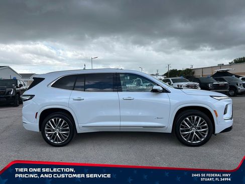New 2026 Buick Enclave Avenir AWD/4WD image 8