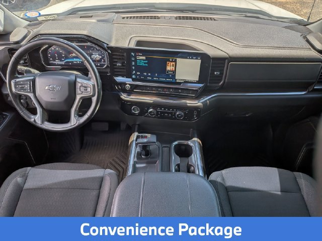 Used 2024 Chevrolet Silverado 1500 RST w/ Z71 Off-Road Package AWD/4WD image 27