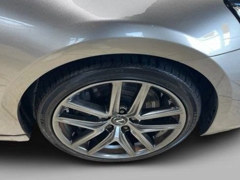 Used 2020 Lexus IS 300 F Sport w/ F Sport Package RWD image 5