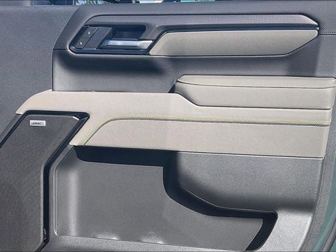 New 2026 Chevrolet Silverado 2500 ZR2 w/ LPO, Dark Essentials Package AWD/4WD image 26
