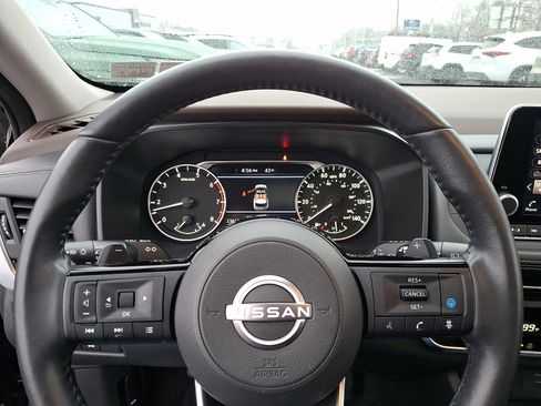 Certified 2023 Nissan Rogue SV w/ SV Premium B Package image 19