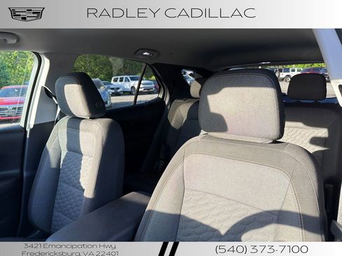 Used 2019 Chevrolet Equinox LT AWD/4WD image 2