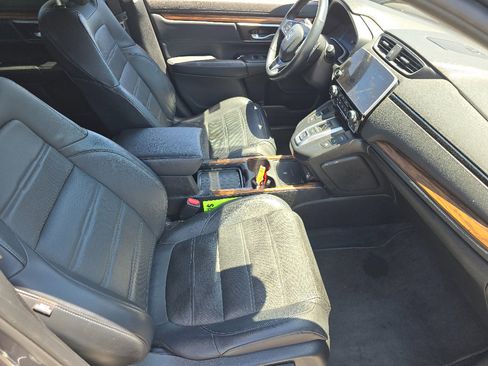 Used 2022 Honda CR-V Touring image 17