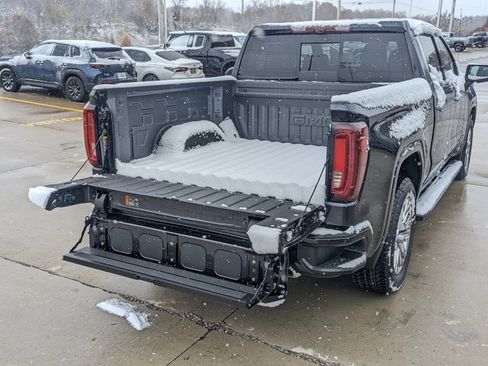New 2026 GMC Sierra 1500 Denali w/ Technology Package image 13