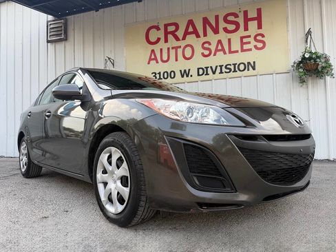 Used 2010 MAZDA MAZDA3 i Touring FWD image 1