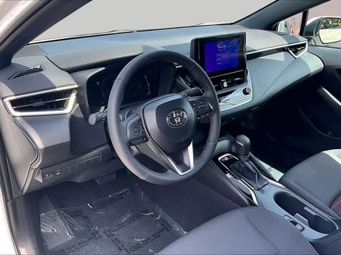 Used 2026 Toyota Corolla SE FWD image 17