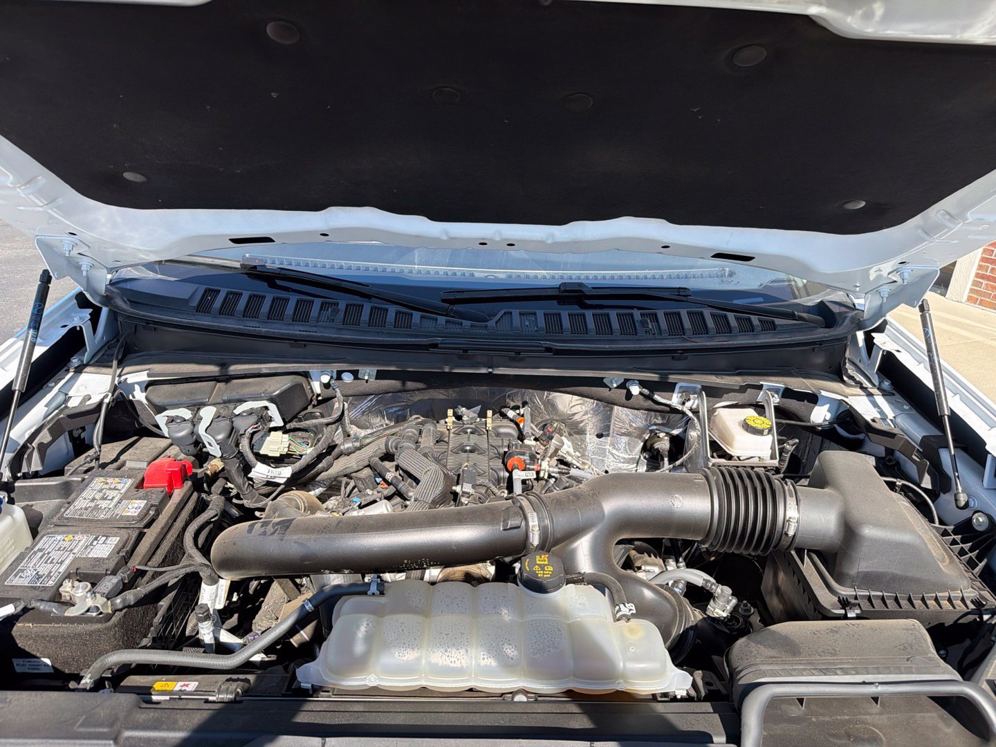 Used 2025 Ford Expedition Max Active AWD/4WD image 27
