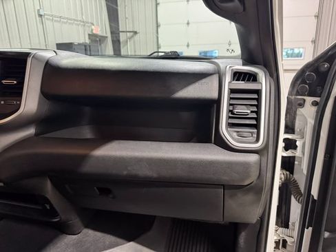 Used 2023 RAM 2500 Big Horn w/ Cold Weather Group AWD/4WD image 24
