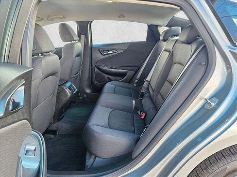 Used 2025 Chevrolet Malibu LT image 18