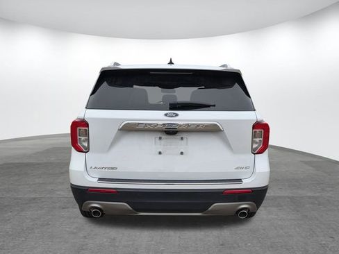 Used 2023 Ford Explorer Limited image 5