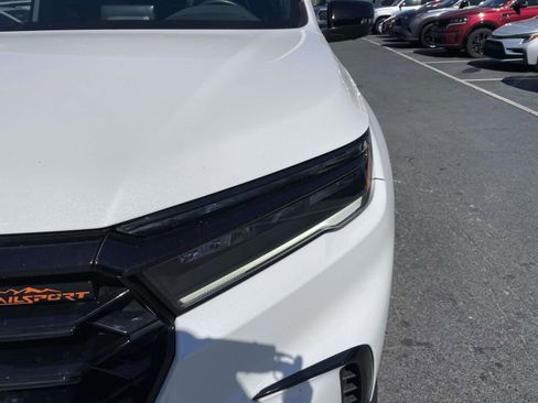 Used 2023 Honda Pilot TrailSport image 11