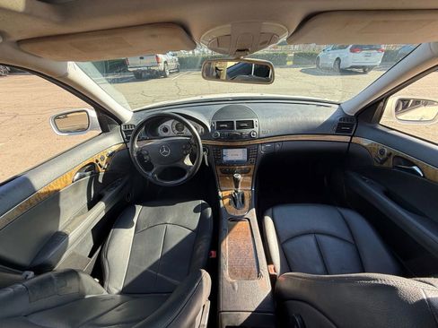 Used 2008 Mercedes-Benz E 350 Sedan image 36