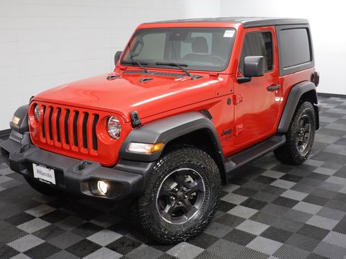 Used 2021 Jeep Wrangler Sport S image 2