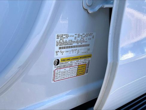 Used 2023 Ford Expedition Limited image 14