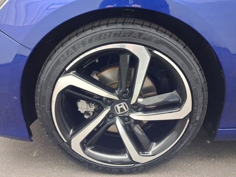 Used 2021 Honda Accord Sport image 14