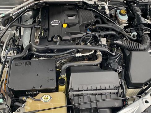 Used 2011 MAZDA MX-5 Miata Grand Touring w/ Premium Pkg image 25