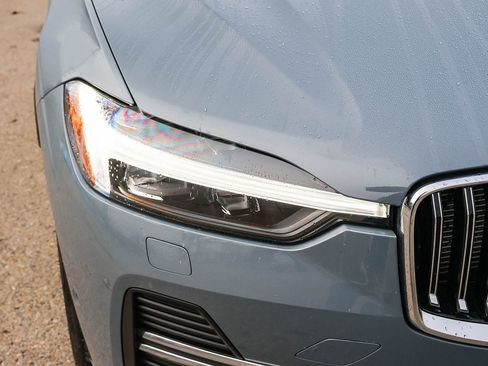 Used 2023 Volvo XC60 B5 Ultimate w/ Climate Package image 16