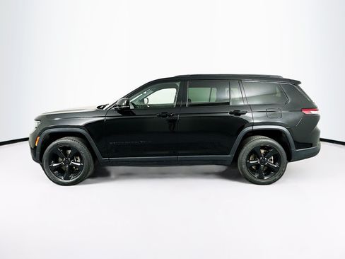 Used 2023 Jeep Grand Cherokee L Laredo AWD/4WD image 4