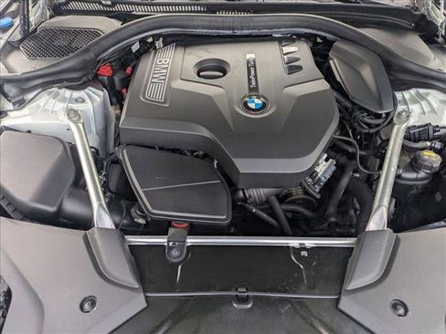 Used 2018 BMW 530i w/ Premium Package image 24
