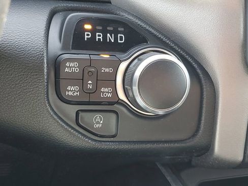 Used 2020 RAM 1500 Big Horn AWD/4WD image 25