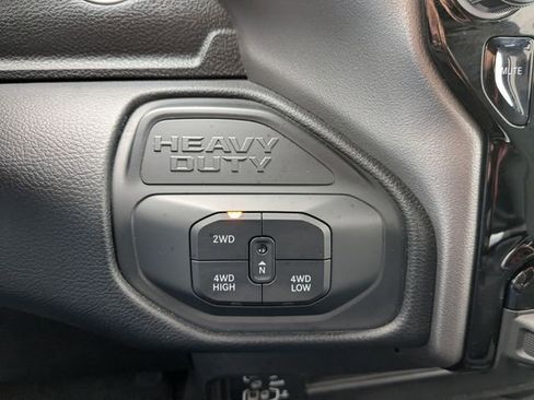 Used 2026 RAM 2500 Big Horn AWD/4WD image 28