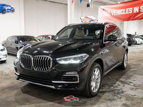 Used 2019 BMW X5 xDrive40i w/ Premium Package 2 image 3