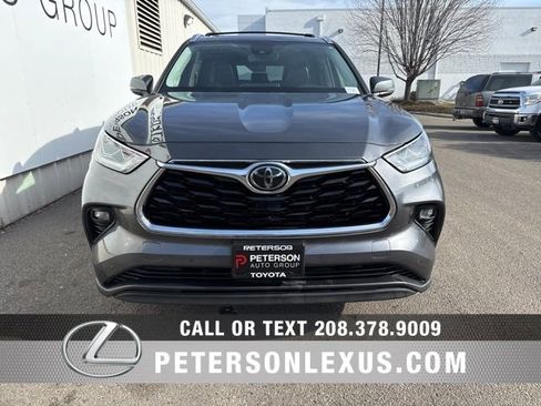 Used 2020 Toyota Highlander Limited image 8