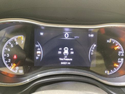 Used 2018 Jeep Grand Cherokee Limited AWD/4WD image 23
