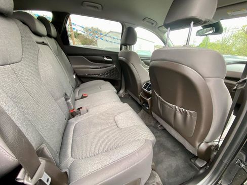Used 2020 Hyundai Santa Fe SEL image 10