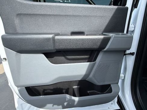 Used 2023 Ford F250 XL w/ XL Chrome Package image 15