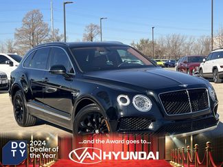 Used 2019 Bentley Bentayga video 1