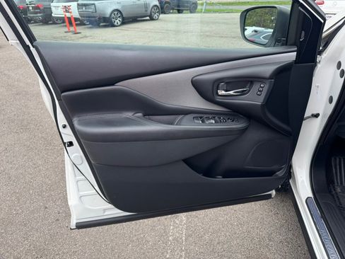 Used 2019 Nissan Murano SL w/ SL Technology Package AWD/4WD image 14