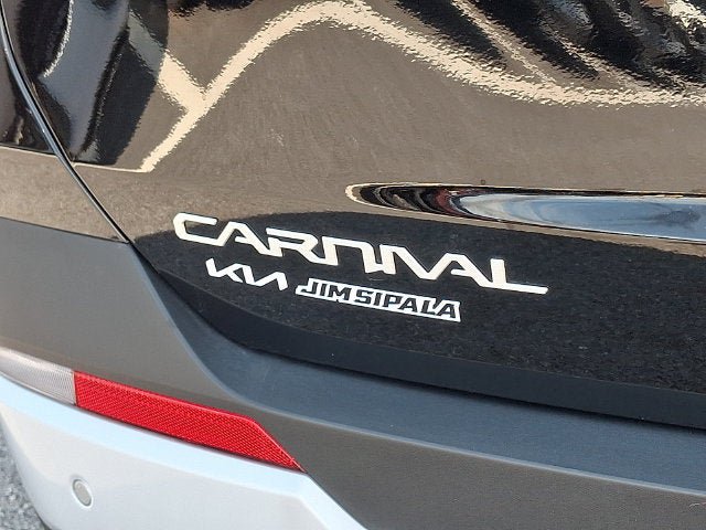 Used 2026 Kia Carnival FWD image 29