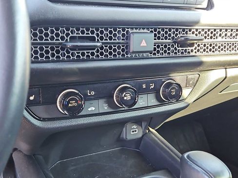 Used 2024 Honda HR-V Sport image 24