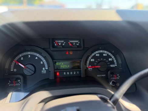 Used 2009 Ford E-350 and Econoline 350 XL RWD image 23