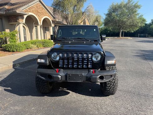 Used 2022 Jeep Wrangler Sport AWD/4WD image 6