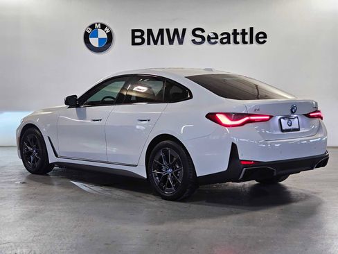 Used 2023 BMW i4 eDrive35 RWD image 4