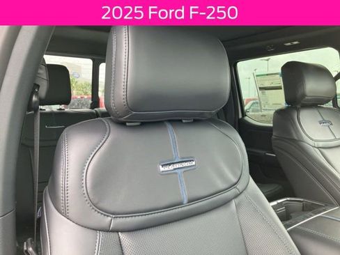 New 2025 Ford F250 Platinum AWD/4WD image 19