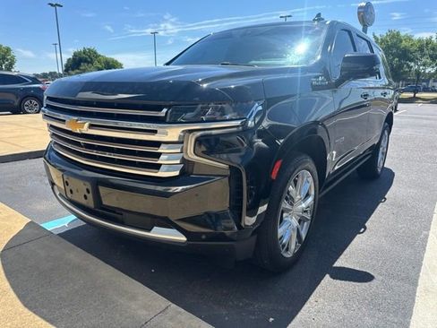 Used 2022 Chevrolet Tahoe High Country w/ Premium Package 2 AWD/4WD image 1