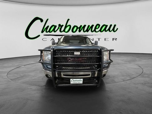 Used 2009 GMC Sierra 2500 SLT w/ SLT Convenience Package AWD/4WD image 8