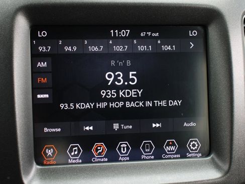 Used 2021 Jeep Compass Trailhawk image 25