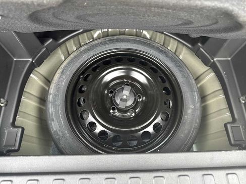 Certified 2024 Chevrolet Equinox LT AWD/4WD image 24