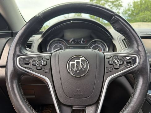 Used 2016 Buick Regal Premium FWD image 29
