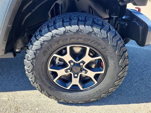 Used 2020 Jeep Wrangler Unlimited Rubicon image 17