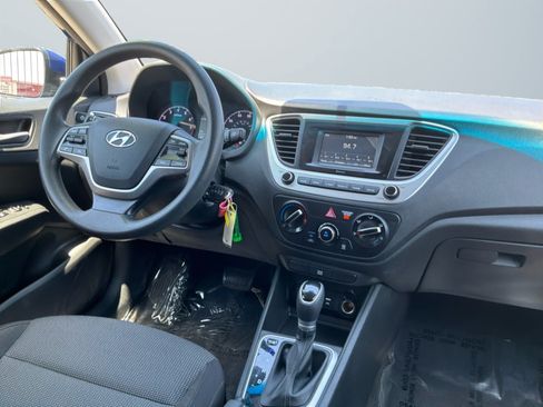 Used 2022 Hyundai Accent SE FWD image 15