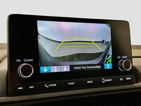 Used 2025 Honda CR-V Sport image 22